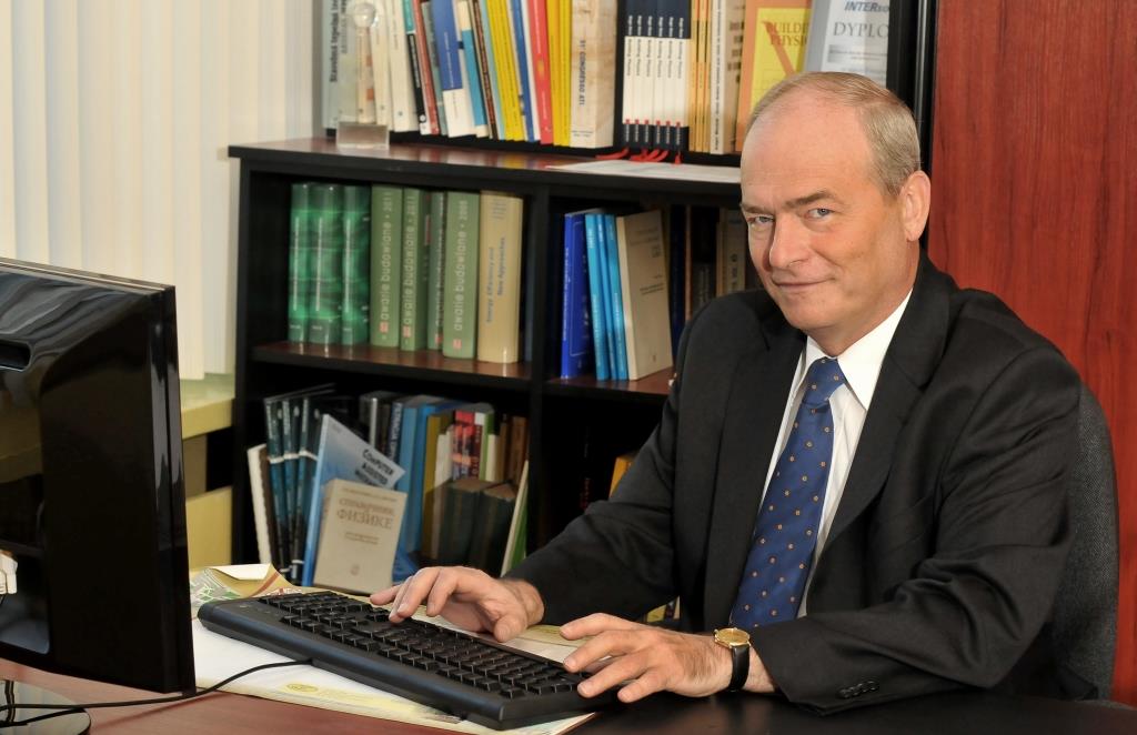 prof. Dariusz Gawin