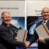 Od lewej, prof. Sławomir Wiak - rektor PŁ oraz Mirosław Klepacki - prezes Zarządu Apator S.A. Fot. Jacek Szabela