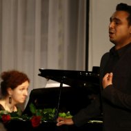 MINGYI WANG - sopran (Chiny), NIKHIL GOYAL - baryton (India), JULIA LASKOWSKA - fortepian