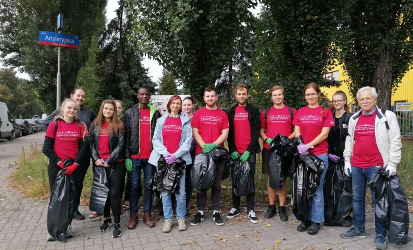 Politechniczny zespół biorący udział w akcji Sprzątanie Świata, fot. Justyna Lenart