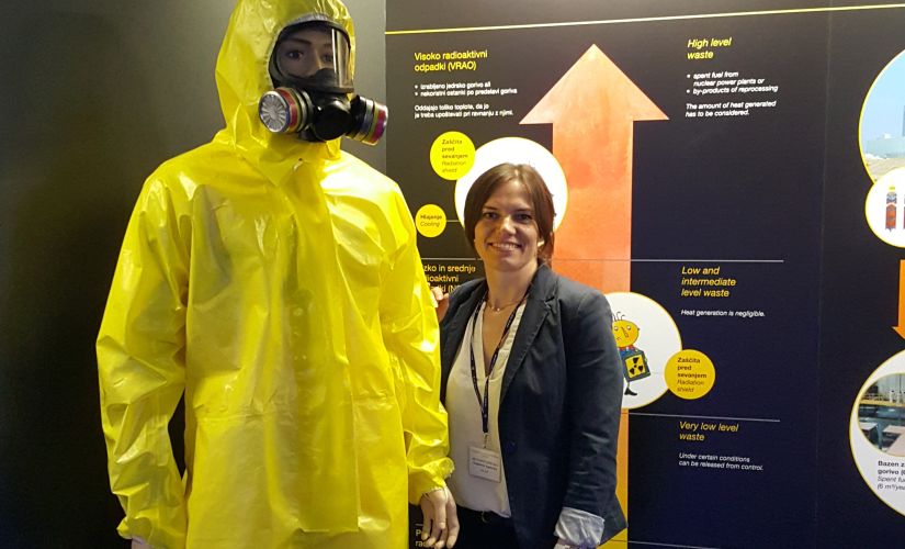 Prof. Magdalena Długosz-Lisiecka at the teaching centre at the Triga reactor in Slovenia. An exhibition on radioactive waste containment.