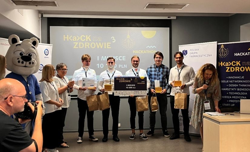 Winners of the 3rd Hackathon H<a>CK Health, the AppWave team Photo credit: Marcin Wasiak 