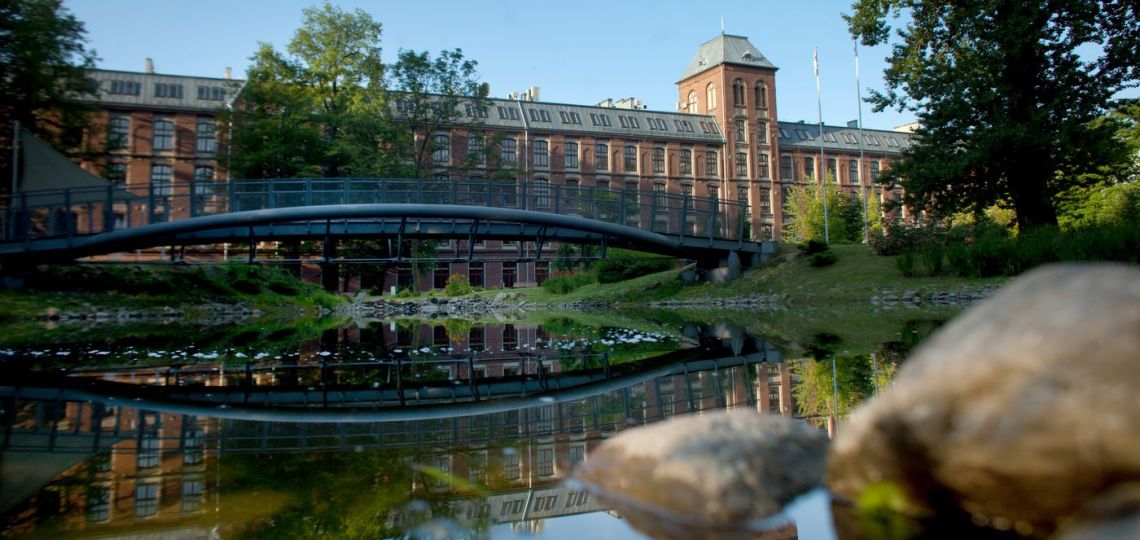 Kampus PŁ z widocznym budynkiem trzech Wydziałów, fot. arch. PŁ