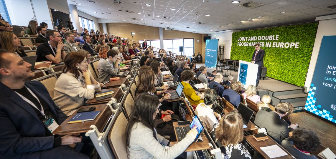 Uczestnicy konferencji