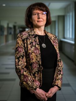 prof. Anna Diowksz - zdjęcie portretowe