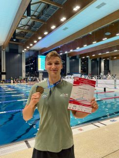 Jan Kałusowski student PŁ, złoty medalista w MP w pływaniu, fot. arch. Centrum Sportu