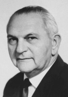 zdjęcie portretowe: Witold Janowski