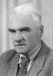 zdjęcie portretowe: Stanisław Kiełbasiński