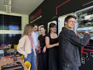 Laboratorium magazynowania i sterowania energią z paneli PV