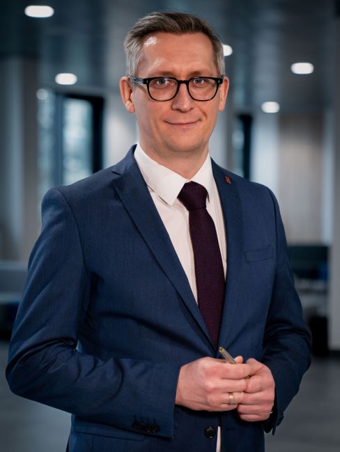 Zdjęcie portretowe: prof. Łukasz Albrecht