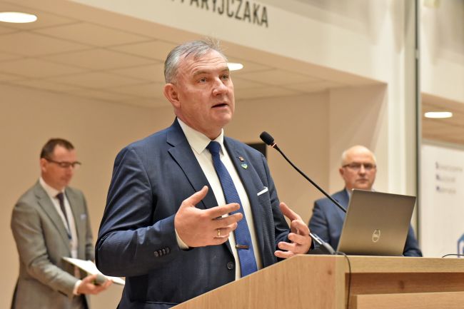 Prof. Krzysztof Jóźwik, podczas otwarcia XXXI Konferencji Matematycznej w PŁ, fot. Jacek Szabela