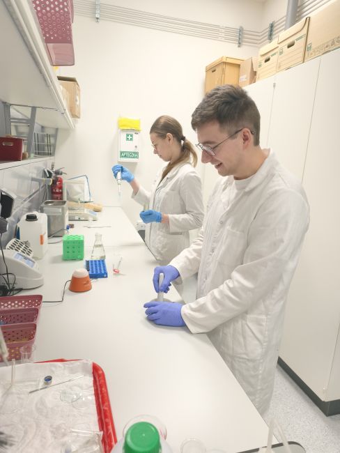 Laboratoria Instytutu Chemii Ogólnej i Ekologicznej