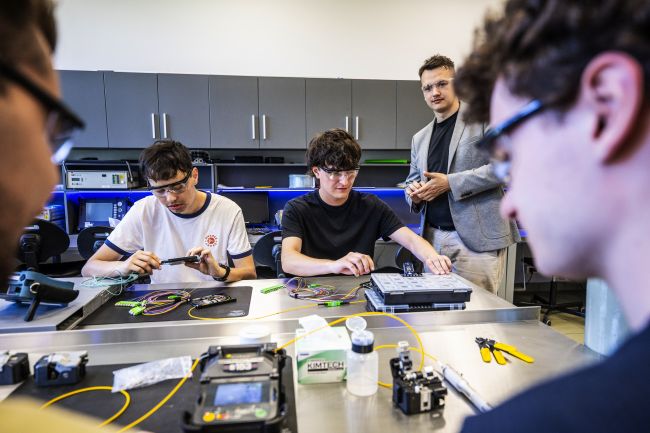 Laboratorium technik światłowodowych 