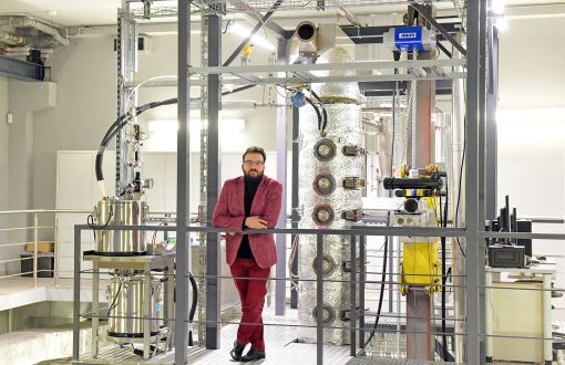  dr hab. inż. Maciej Jaskulski, koordynator projektu w laboratorium suszarnictwa w budynku LabFactor PŁ.