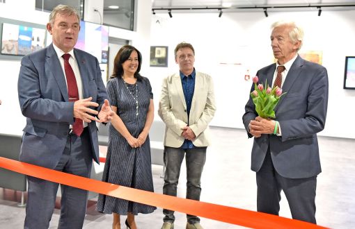 Otwarcie nowej siedziby Galerii Politechnika na PŁ, od lewej prof. K. Jóżwik, prof. M.Szynkowska-Jóźwik, prof.P. Mastalerz i dr S. Staszewski, fot. Jacek Szabela.