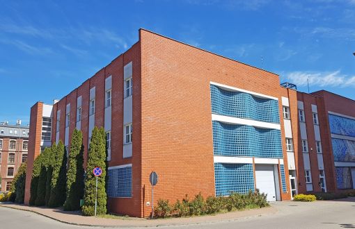 building of the Institute of Turbomachinery