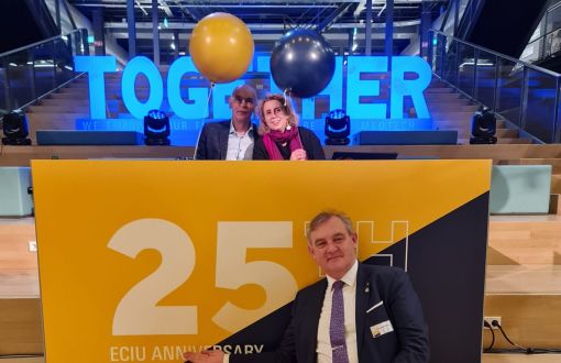 Rektor PŁ, prof. Krzysztof Jóżwik na jubileuszu ECIU, dr hab. inz. WItold Pawłowski, prof. PŁ oraz  dr inż. Dorota Piotrowska, prof. PŁ