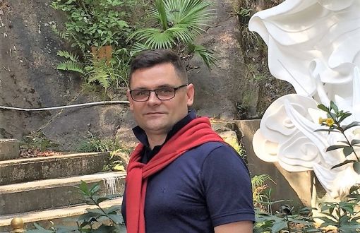 Zdjęcie portretowe: prof. Jacek Sawicki