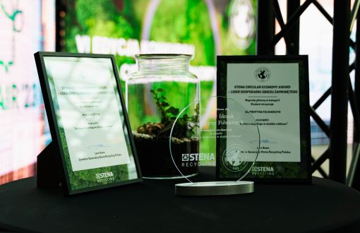 Diploma and award for the winning students, Source: SCEA