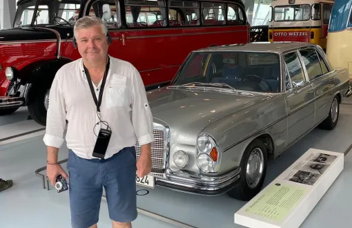 prof. Tomasz Olejnik z PŁ, miłośnik samochodów, fot. arch. prywatne