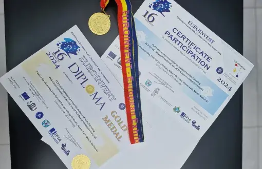 Dyplom i złoty medal