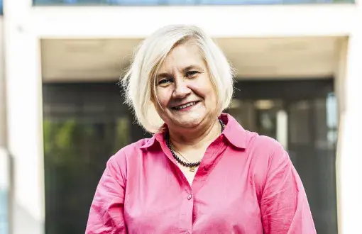prof. Joanna Kałużna-Czaplińska 