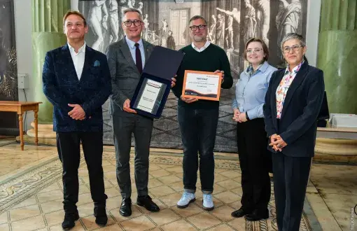 The delegation from Lodz University of Technology with the certificates received for the distinction and participation in the project, Photo: organiser’s materials